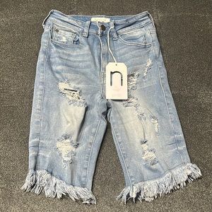 Girls knee shorts never worn brand new size (S)